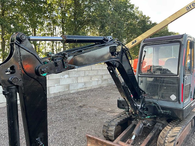 Ihi 35j minigraafmachine - afbeelding 9 van  39