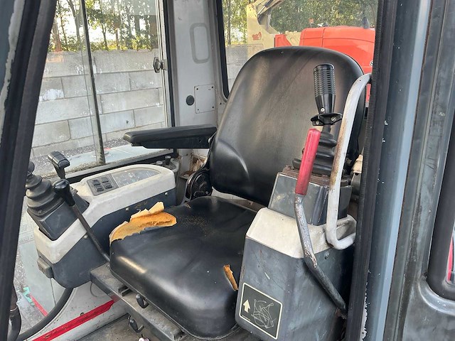 Ihi 35j minigraafmachine - afbeelding 18 van  39