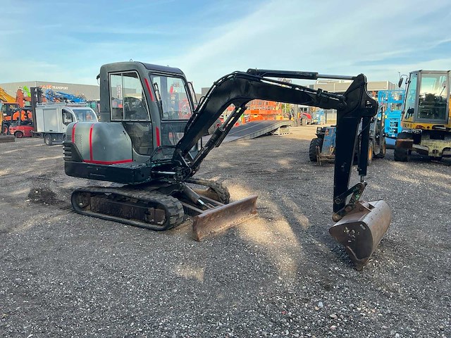Ihi 35j minigraafmachine - afbeelding 37 van  39