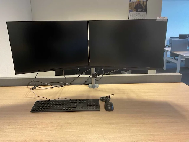 Iilyama prolite monitor (2x) - afbeelding 1 van  4