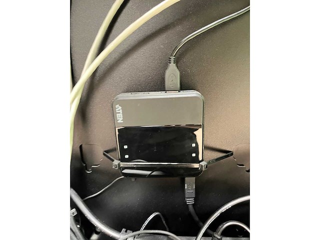 Iiyama - prolite 55" monitor met elektrisch statief - afbeelding 5 van  15
