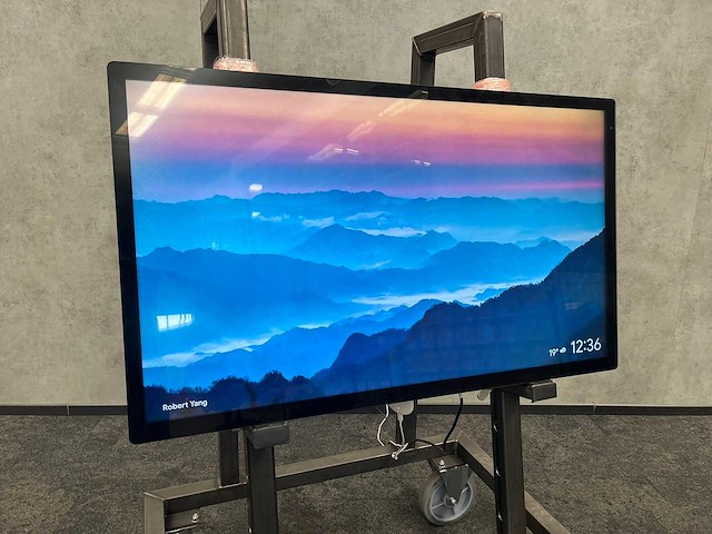 Iiyama - prolite tf4237msc-b1ag - 42" full hd monitor - afbeelding 1 van  7