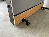 Iiyama 4 edu smartboard op verrijdbaar vitra presentatieframe - afbeelding 5 van  8