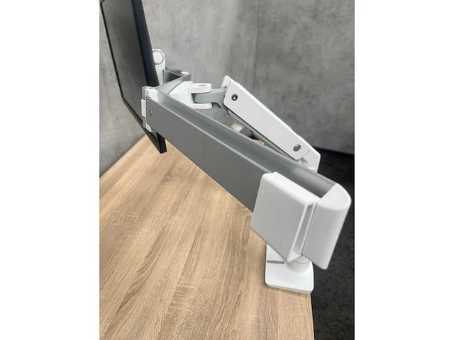 Iiyama/ ergotron - 27" pc set - hdmi, dp, vga - afbeelding 13 van  21