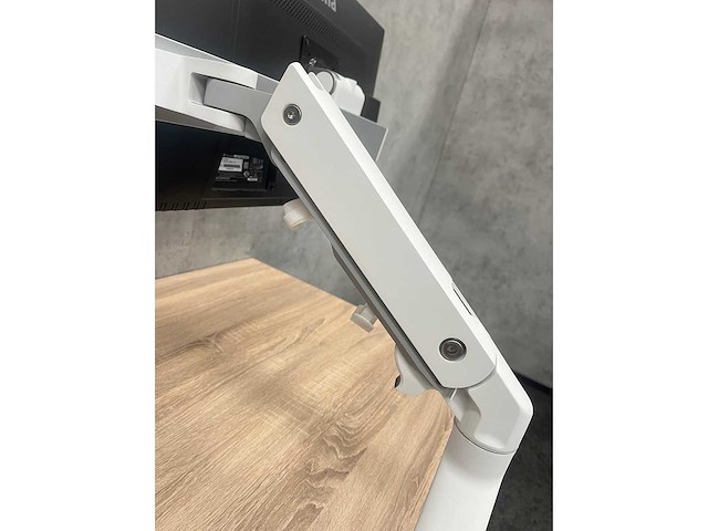 Iiyama/ ergotron - 27" pc set - hdmi, dp, vga - afbeelding 8 van  23