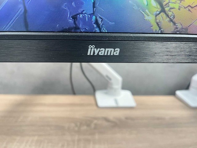Iiyama/ ergotron - 27" pc set - hdmi, dvi, vga - afbeelding 11 van  17