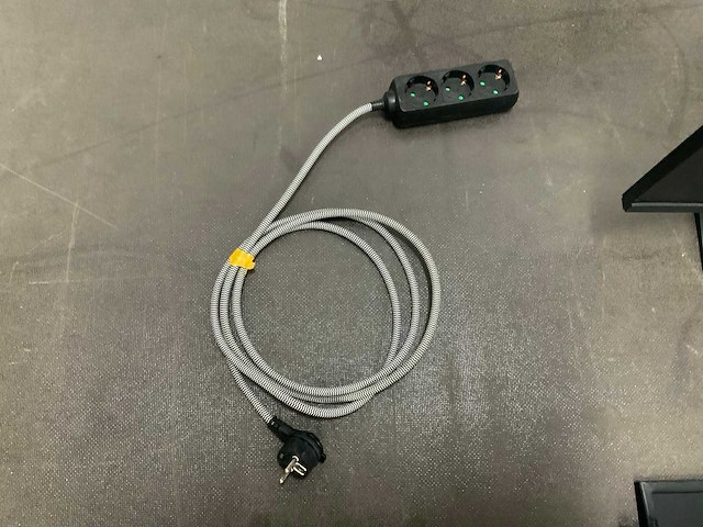 Iiyama, lenovo, xerox, hp, samsung, benq monitor (8x) - afbeelding 13 van  13