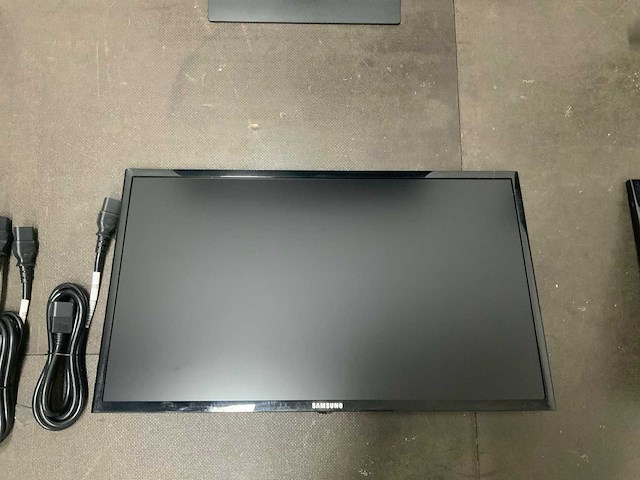 Iiyama, lenovo, xerox, hp, samsung, benq monitor (8x) - afbeelding 9 van  13
