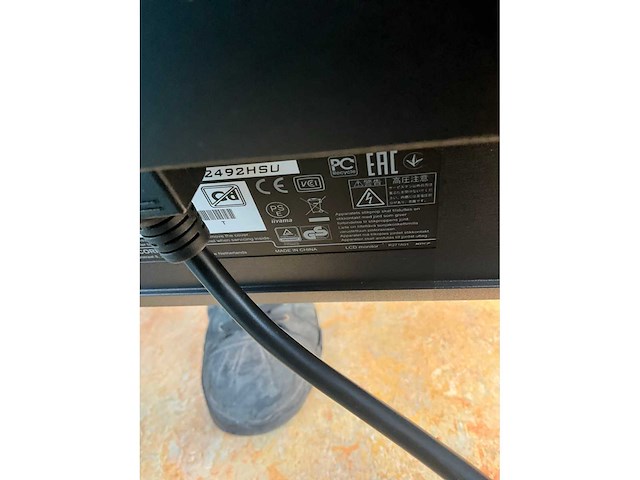 Iiyama monitor 24” (9x) - afbeelding 3 van  6