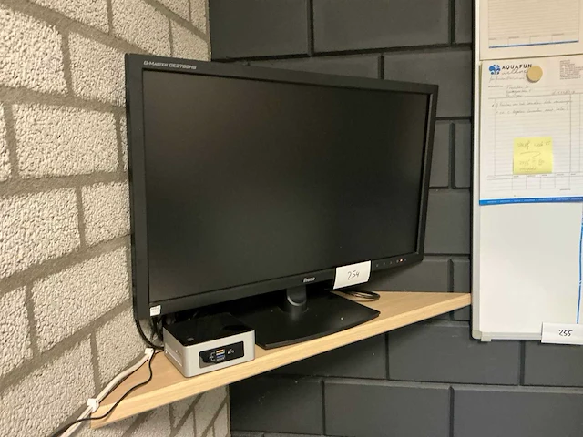 Iiyama monitor - afbeelding 1 van  3