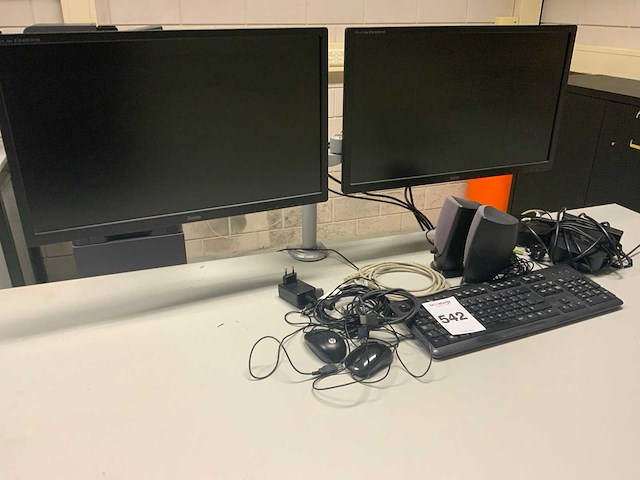 Iiyama pl2483h prolite e2483hs monitor met usb dock (2x) - afbeelding 5 van  11