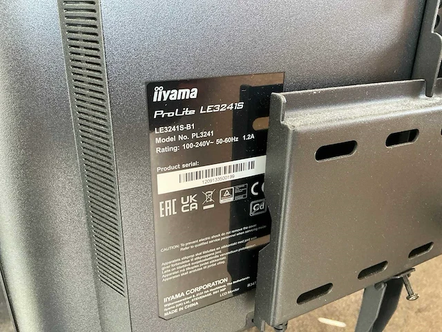 Iiyama prolite le3241s 32” monitor op mobiele vloerstandaard - afbeelding 4 van  4