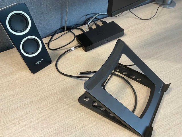 Iiyama prolite monitor (2x) - afbeelding 3 van  5