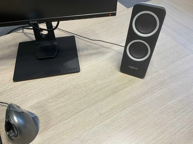 Iiyama prolite monitor (2x) - afbeelding 3 van  6