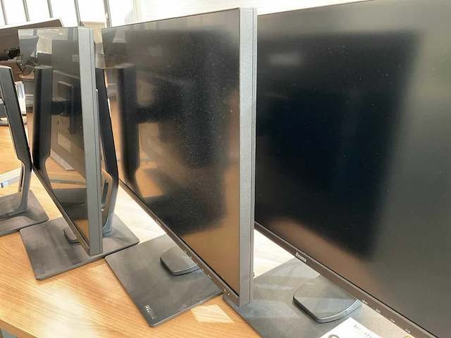 Iiyama prolite monitor (4x) - afbeelding 9 van  10