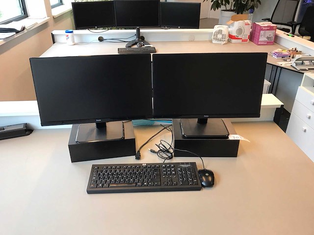 Iiyama prolite xu2290hs monitor (2x) - afbeelding 1 van  3