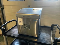 Ijsblokjesmachine - afbeelding 2 van  8