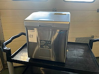 Ijsblokjesmachine - afbeelding 2 van  8