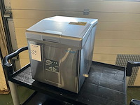 Ijsblokjesmachine - afbeelding 5 van  8