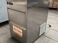 Ijsblokjesmachine
