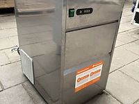 Ijsblokjesmachine - afbeelding 2 van  5