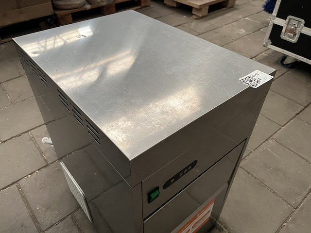 Ijsblokjesmachine - afbeelding 3 van  5