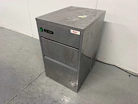 Ijsblokjesmachine