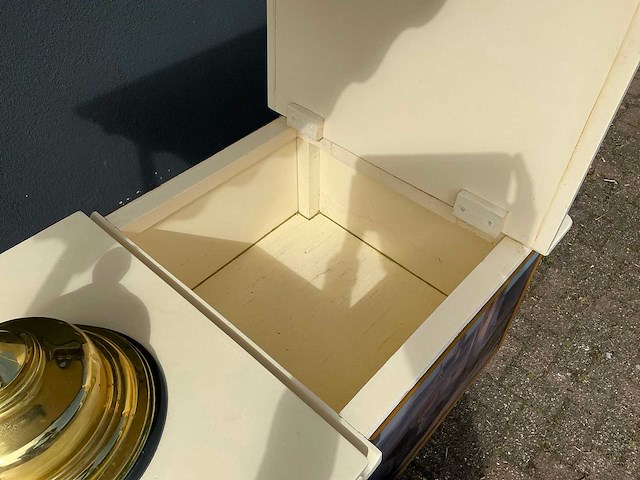 Ijscowagen - afbeelding 8 van  11