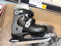 Ijshockey schaatsen frisia maat 25 tot 28. - afbeelding 2 van  2