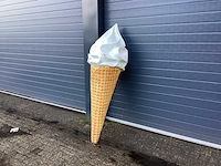 Ijsje - afbeelding 1 van  3