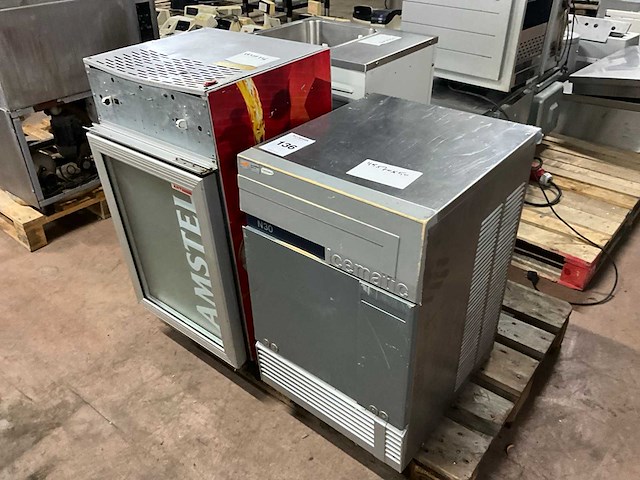 Ijsmachine & koeling (3x) - afbeelding 1 van  8