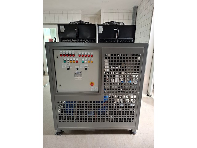 Ijsmachine ziegra, machine nummer 9745cl-72a-095000 - afbeelding 1 van  13