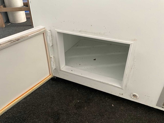 Ijsvitrine - afbeelding 8 van  9