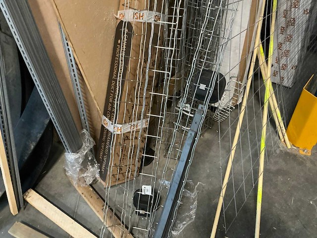 Ijzer en bouwmaterialen - afbeelding 7 van  11