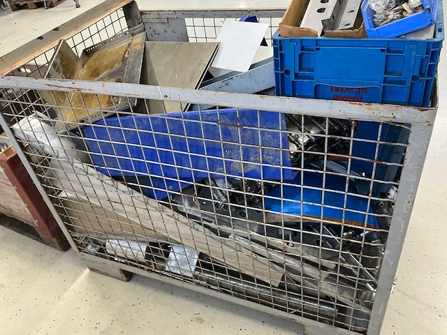 Ijzer - afbeelding 2 van  10