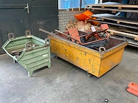 Ijzerbak met inhoud (2x) - afbeelding 1 van  8
