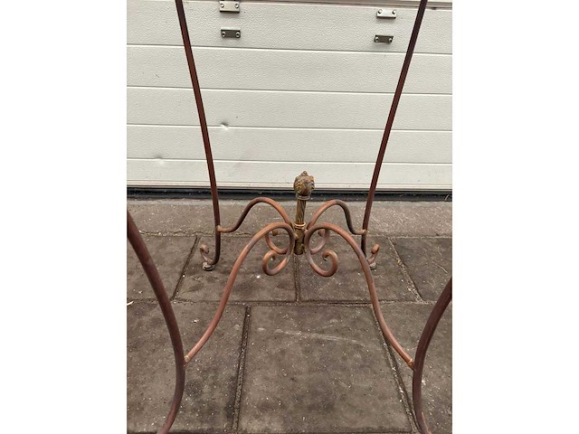 Ijzeren bartafel hoogte 100 cm (4x) - afbeelding 3 van  3