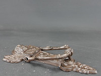 Ijzeren engel als deurklopper - afbeelding 3 van  5