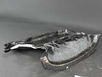 Ijzeren koe als deurstopper - afbeelding 5 van  5