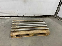 Ijzeren palen (5x) - afbeelding 1 van  3