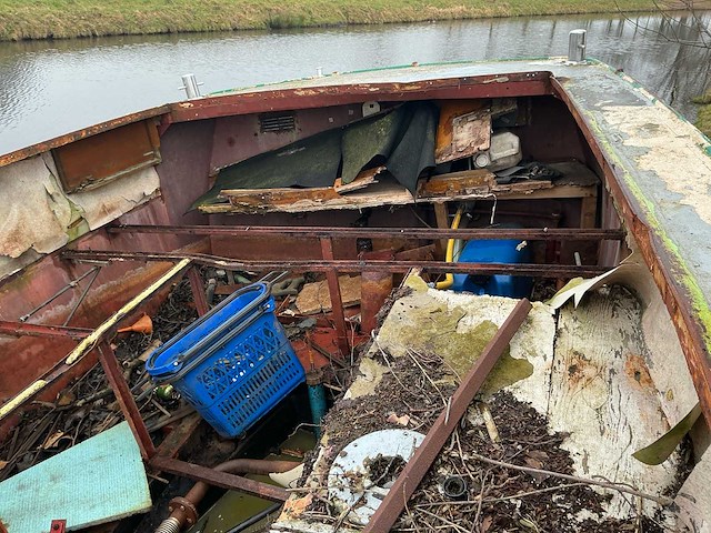 Ijzeren project sloep - afbeelding 6 van  14
