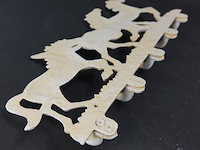 Ijzeren rennende paarden als hangrek - afbeelding 5 van  5