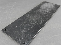 Ijzeren schild downloading - afbeelding 5 van  5