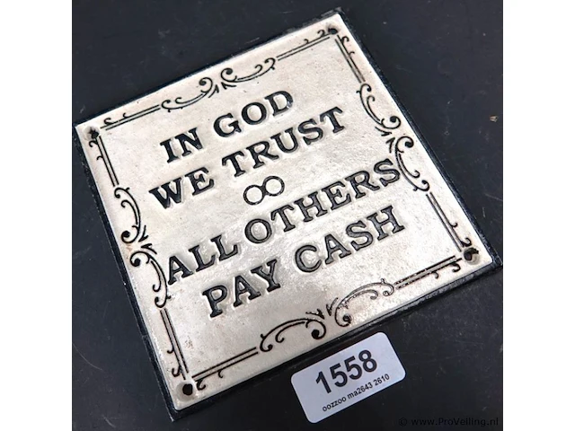 Ijzeren schild in god we trust - afbeelding 3 van  5