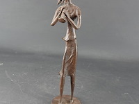 Ijzeren sculptuur muzikante - afbeelding 1 van  5
