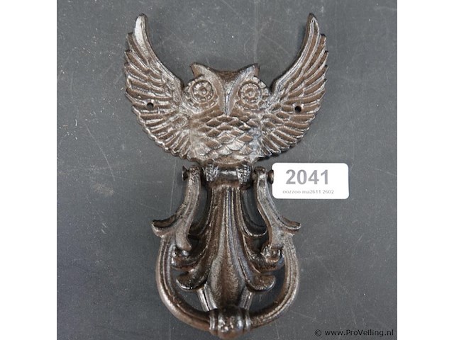 Ijzeren uil als deurklopper - afbeelding 1 van  5