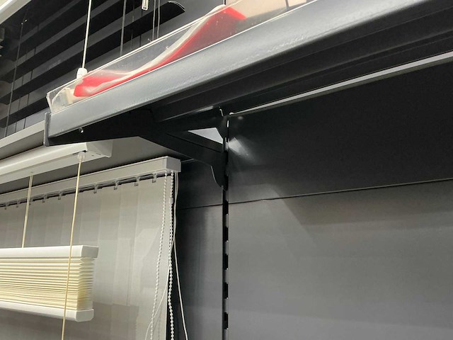 Ijzeren wandstelling - afbeelding 11 van  13