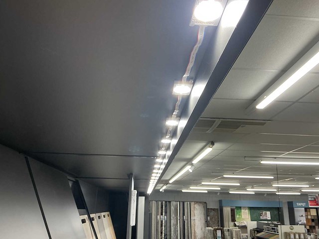 Ijzeren wandstelling - afbeelding 7 van  9