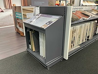 Ijzeren winkelstelling - afbeelding 10 van  16