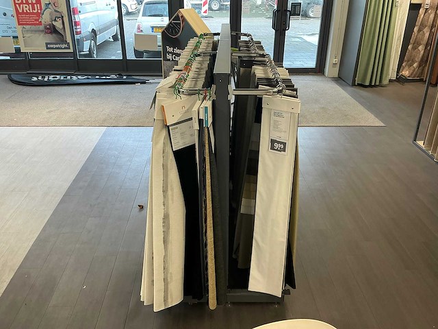 Ijzeren winkelstelling - afbeelding 3 van  16